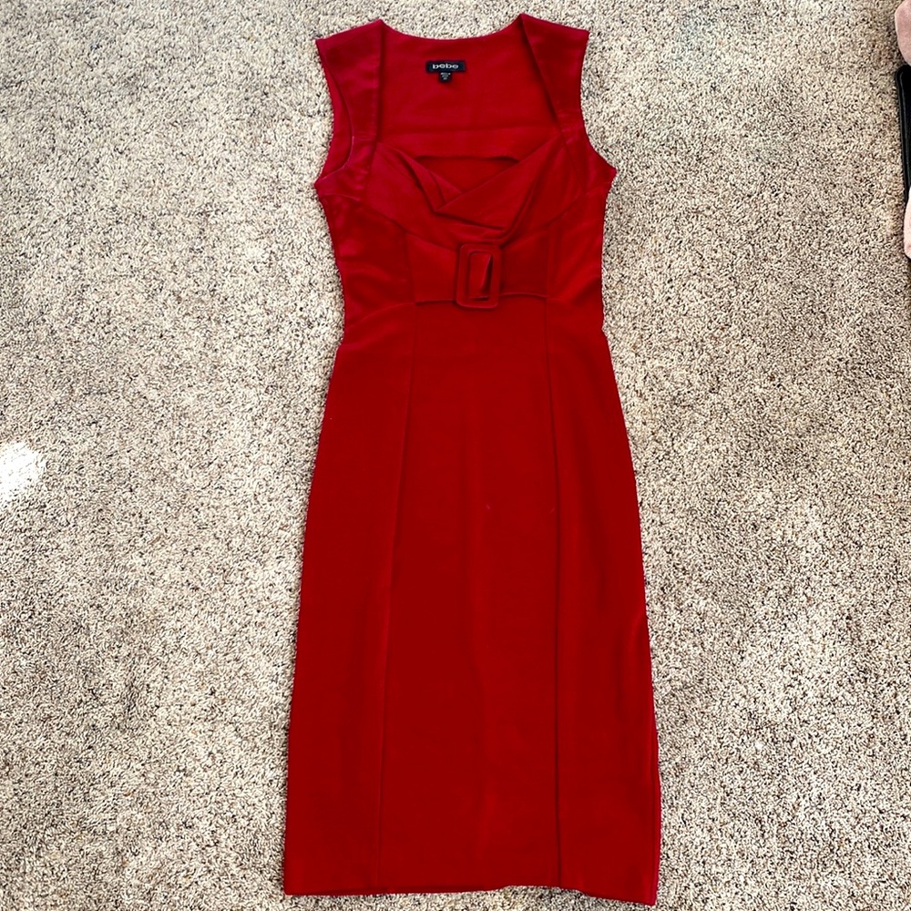 Red midi bebe dress XS